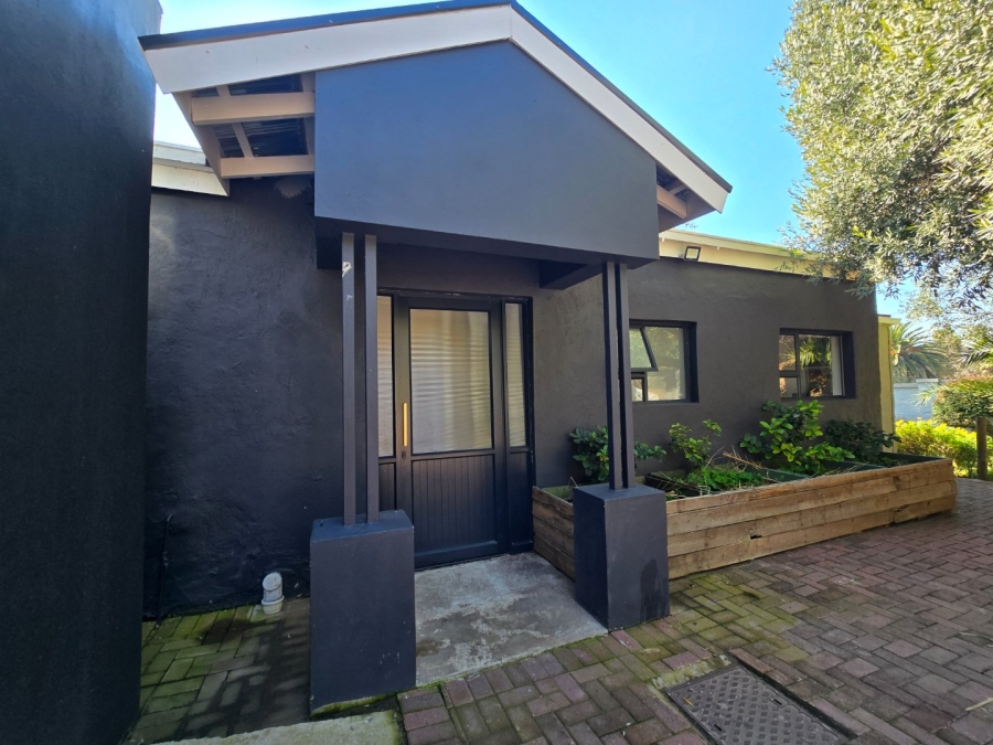 6 Bedroom Property for Sale in Waverley Free State